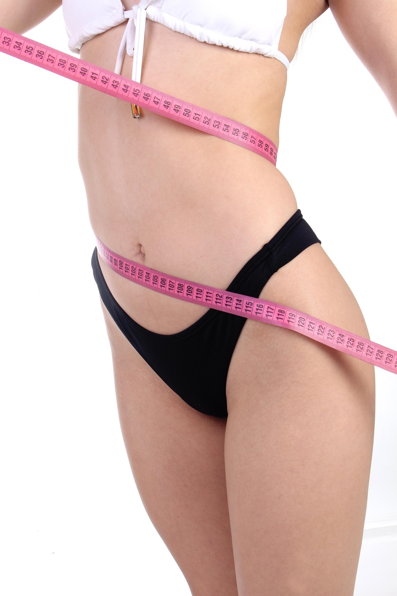 dieting-girl-tape-measure